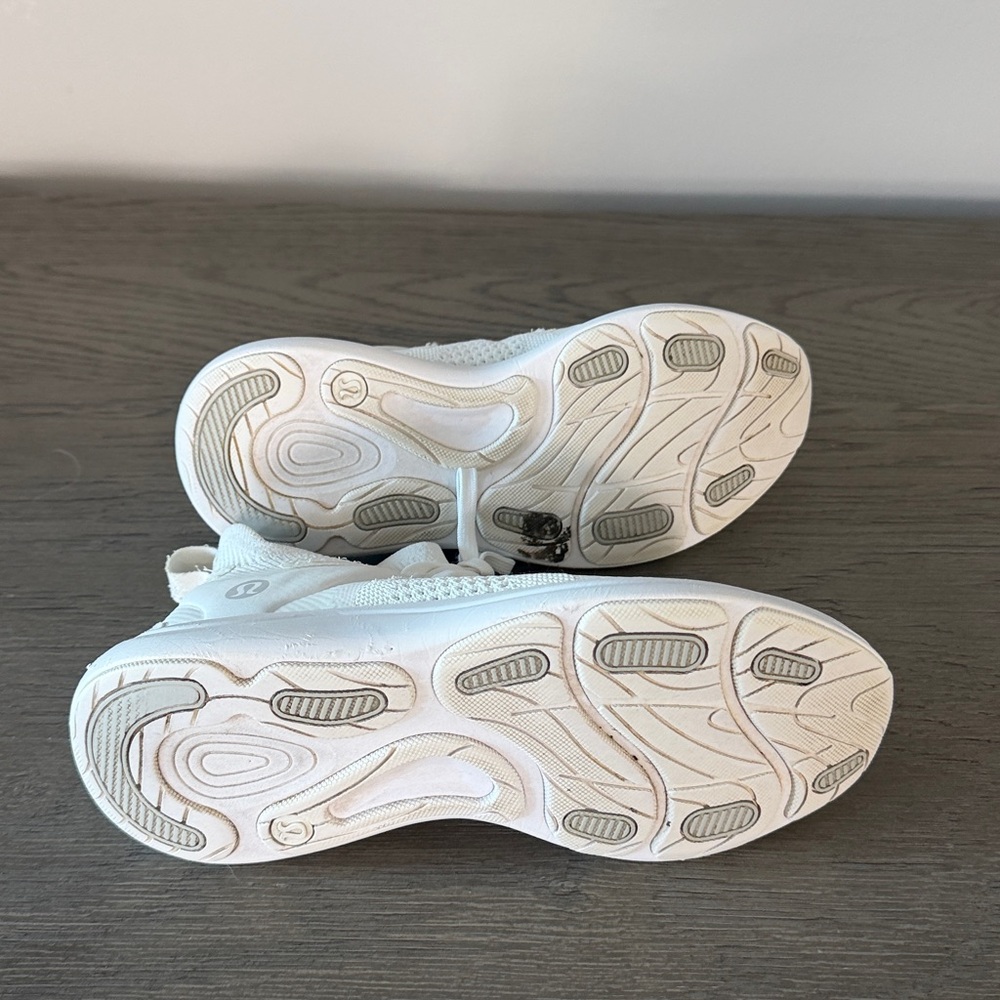 Lululemon white workout training sneakers - Picture 3 of 5